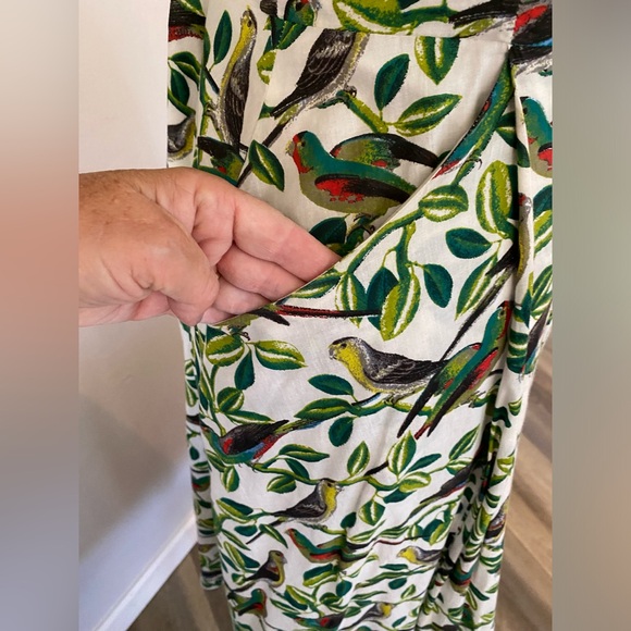 🦜 EMILY and FIN TROPICAL BIRD DRESS - Picture 8 of 10